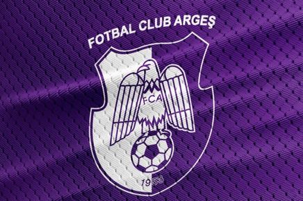 Liderul din SuperLiga dă lovitura. FC Argeş îl transferă pe fostul coleg al lui Man şi Mihăilă din Serie A

