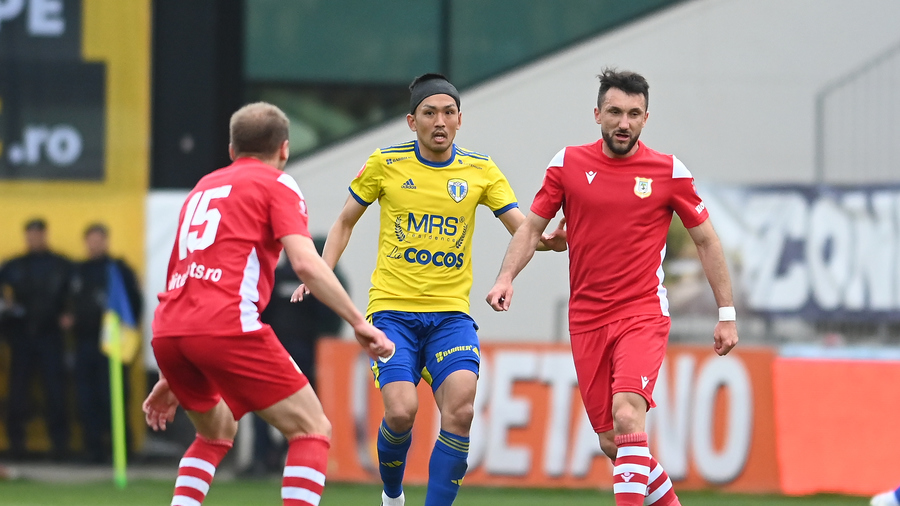VIDEO ǀ Petrolul Ploieşti -  CS Mioveni 2-0. Retrogradarea pare tot mai aproape pentru formaţia lui Dică