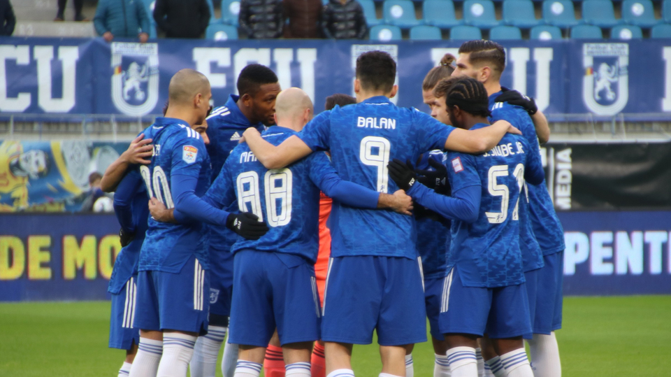 //i0.1616.ro/media/581/3142/38986/20503358/1/fc-u-craiova-1948-fc-volumtari-liga-1-casa-pariurilor-05-12-2021.jpg