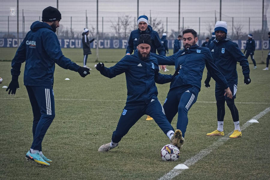 FC U Craiova avertizează că, în cazul scandărilor xenofobe şi rasiste, fanii vor fi evacuaţi la partida cu FC Voluntari