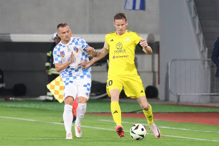 VIDEO | Corvinul - Astana 1-2. Hunedorenii păstrează speranţe la retur pe fondul unei prime reprize foarte bune