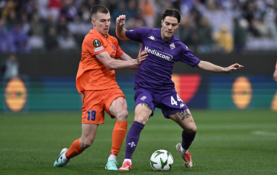 VIDEO | Fiorentina se califică în semifinalele Conference League, după o dublă extrem de complicată împotriva celor de la Celje, echipă la care evoluează Marco Dulca