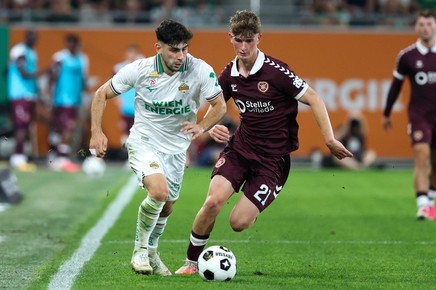 Hearts s-a calificat dramatic în faza principală din Conference League! ”Dubla” cu Rapid Viena s-a decis la penalty-uri