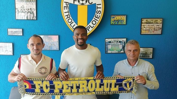 OFICIAL | Nigerianul Christian Irobiso a semnat cu Petrolul Ploieşti
