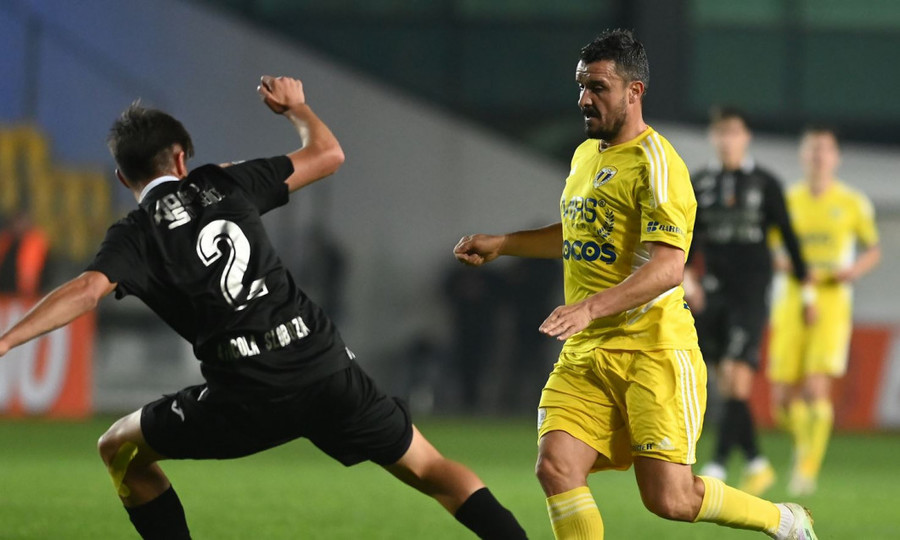 ”Prima dată trebuiesă joc bine aici, la echipa de club”. Budescu speră să revină în angrenajul echipei naţionale