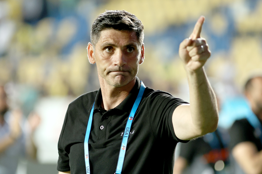 Florin Pîrvu, antrenorul momentului în Superliga. ”Avem un grup foarte bun, muncim foarte mult”