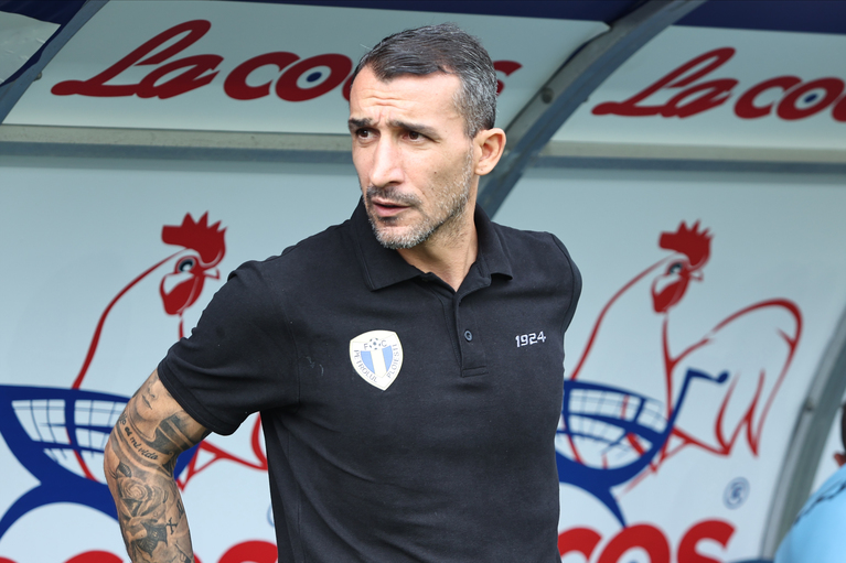 Explicaţiile antrenorului de la Petrolul Ploieşti, după eşecul cu UTA: ”Toată responsabilitatea este a mea!”


