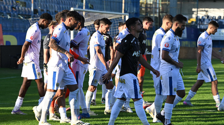 Au picat variantele Topal şi Bergodi! Cine ar putea fi antrenor la Petrolul