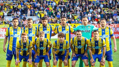 Petrolul şi-a găsit antrenor după despărţirea de Mehmet Topal! Cine este favorit să ajungă pe banca ploieştenilor