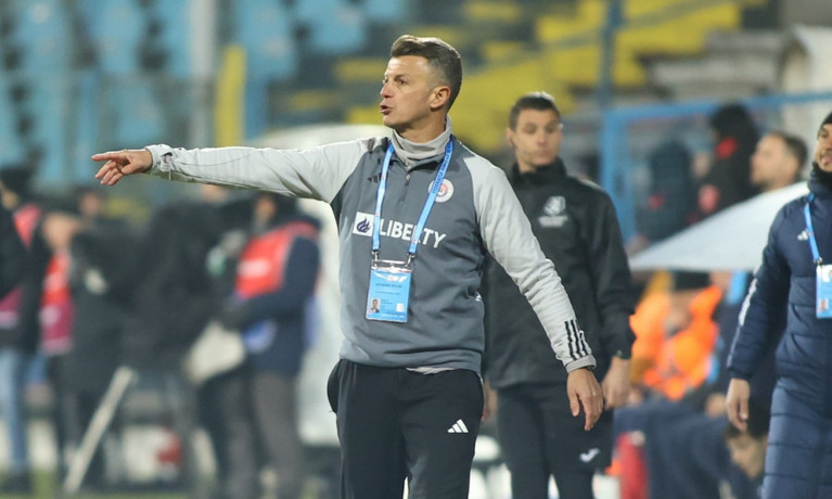 ”Gol de copii şi juniori”. Ovidiu Burcă, supărat pe jucătorii