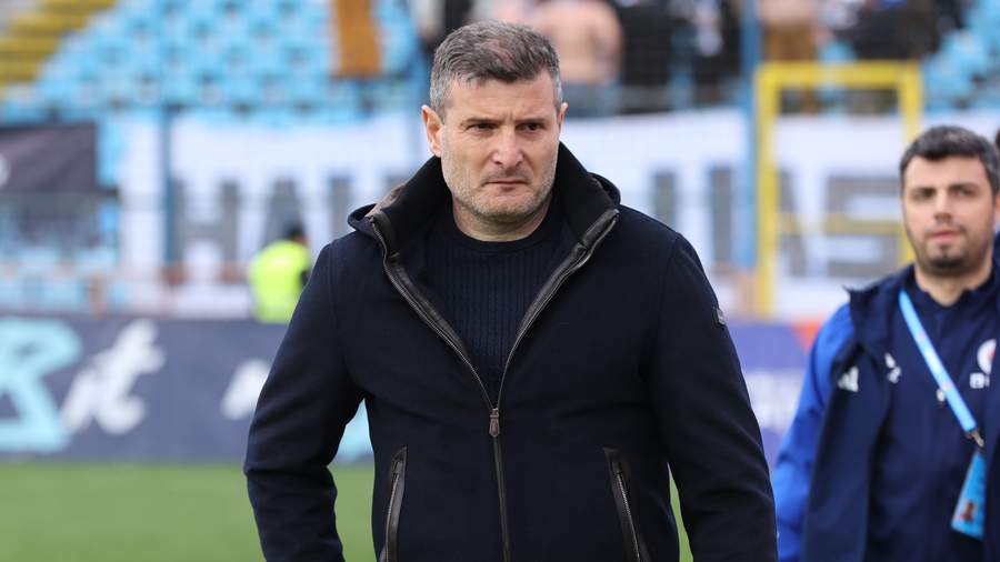 VIDEO | Laszlo Balint are un start de mandat de senzaţie la Oţelul. ”Remarc echipa pentru efort”