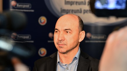 Jean Vlădoiu a făcut infarct. Urmează să fie supus unei operaţii complicate