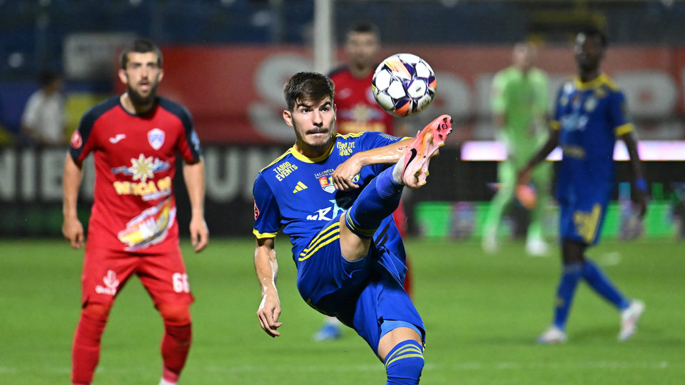 //i0.1616.ro/media/581/3142/40167/22070081/1/unirea-slobozia-gloria-buzau-superliga-superbet-2-09-2024.jpg