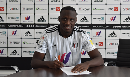 A trecut pe la Fulham, iar acum va juca în România