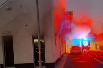 Incendiu la vestiarele unui stadion din România. Pagubele sunt însemnate