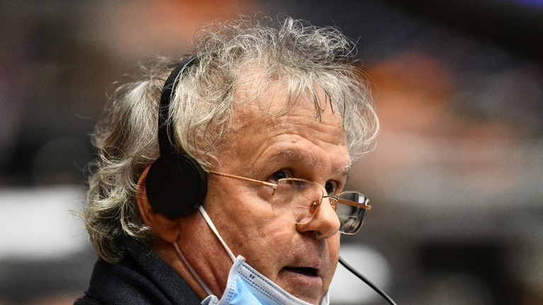 Ilie Dobre, internat de urgenţă la spital! Celebrul comentator a fost la un pas de moarte