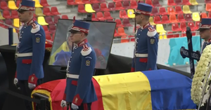 VIDEO | Mircea Lucescu este pentru ultima dată în Arena Naţională. Mari personalităţi din sportul românesc au venit să îşi ia adio