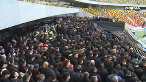 Număr record de persoane care au trecut prin faţa sicriului lui Mircea Lucescu de pe Arena Naţională! | VIDEO EXCLUSIV