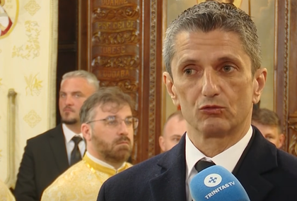 Răzvan Lucescu, cuvânt emoţionant în biserică înainte de înmormântarea tatălui său. ”A fost un luptător, s-a luptat, a învins, a pierdut, a fost fericit, a fost mâhnit”