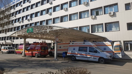 Peste 20 de juniori de la Steaua Bucureşti, aflaţi în turneu în Arad, au ajuns la spital cu simptome de toxiinfecţie alimentară