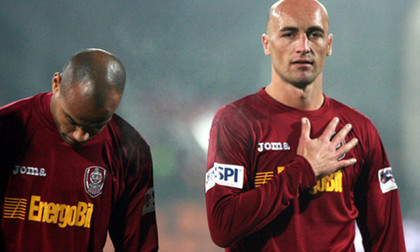 CFR Cluj e în lacrimi. Mesaje tulburătoare după moartea lui Gabi Mureşan: “E prea mult, Doamne!”, ”Sunt uluit de cum se poate duce un om ca o stâncă!”

