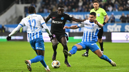 A pierdut cu 5-1 şi a fost rugat să comenteze situaţia de la FCSB: ”Ar fi culmea să vorbesc eu. Adică e chiar amuzant”

