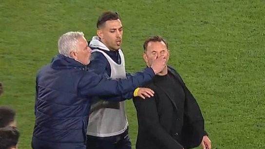 Jose Mourinho şi-a aflat sancţiunea după incidentele din meciul Fenerbahce - Galatasaray