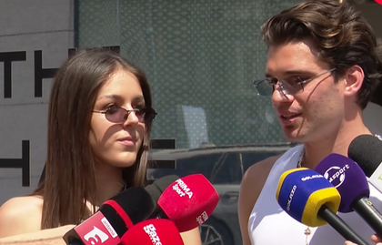 Ianis Hagi şi fiica lui Gheorghe Popescu au lansat un brand de ochelari de soare
