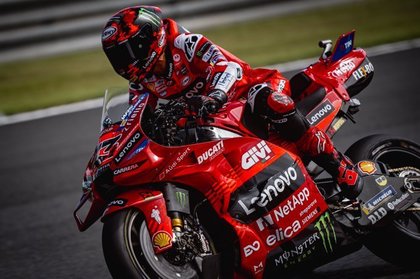 Prima victorie a sezonului pentru Bagnaia după ce a câştigat cursa sprint în Cehia
