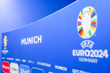 Începe Campionatul European de fotbal. Germania - Scoţia, primul meci al competiţiei. Omagiu adus lui Franz Beckenbauer la ceremonia de deschidere