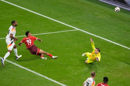 Elveţia - Germania 1-1. Fullkrug şi-a urcat echipa pe primul loc în grupă, după reuşita din ultimele minute. Ambele naţionale vor merg mai departe în „optimi”