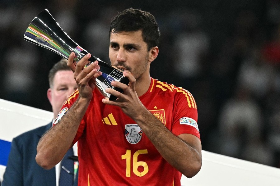 Cel mai bun jucător de la Euro 2024 speră ca un spaniol să câştige Balonul de Aur
