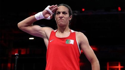 Aflată în centrul controverselor, Imane Khelif s-a calificat în finala categoriei 66 kg