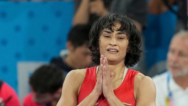 TAS a respins apelul luptătoarei indiene Vinesh Phogat, descalificată din finala 50 kg la JO, deoarece cântărea cu 100 de grame mai mult decât greutatea admisă