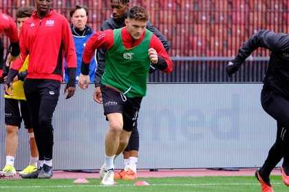 Un kosovar cu selecţii în naţionala de tineret a semnat în Superliga
