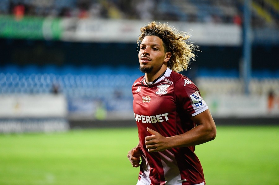 Surpriză de proporţii! Jayson Papeau a bătut palma cu o echipă din SuperLiga