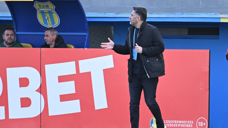 Claudiu Niculescu acuză mai multe erori de arbitraj! ”Aş vrea să analizeze fazele”