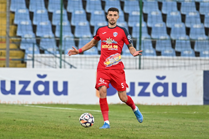 Grigore Turda, la un pas să semneze, după despărţirea de Gloria Buzău