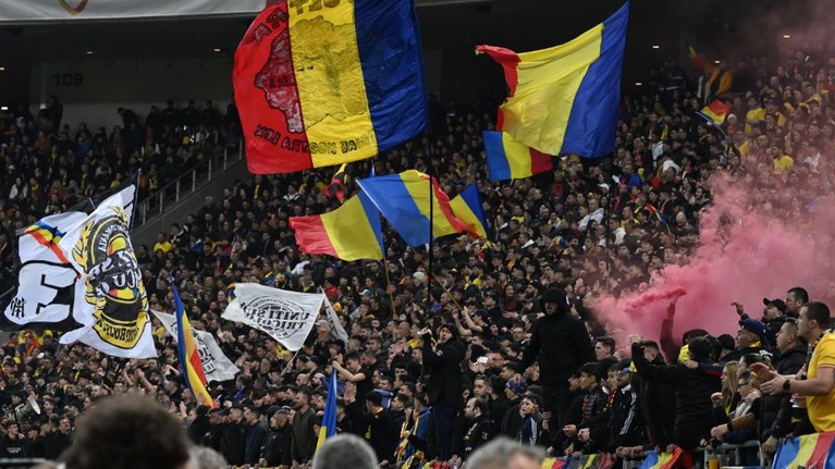 Românii, câtă frunză, câtă iarbă! Zidul galben se recompune la Istanbul, câţi fani ai tricolorilor vor fi la meci