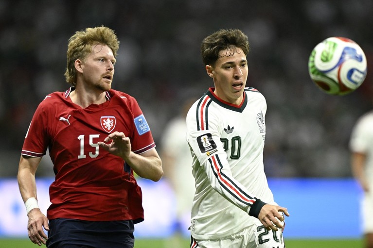 Cehia - Mexic 0-3. Parcurs perfect în grupe pentru gazdele turneului final! 