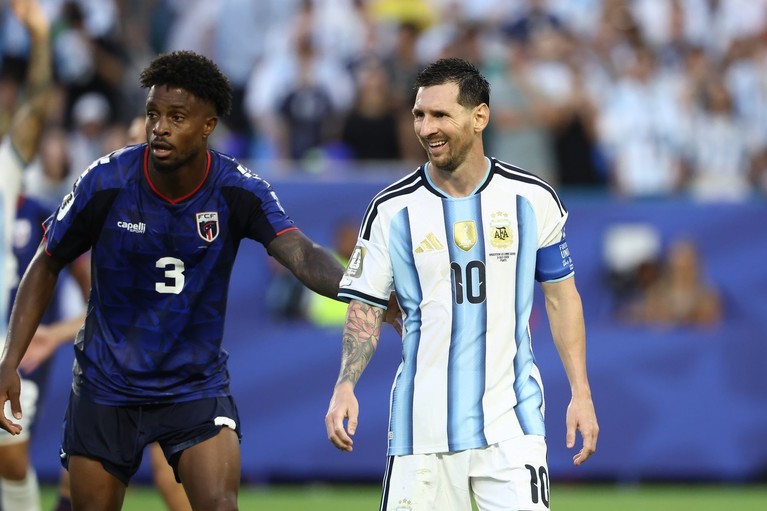 Argentina - Capul Verde 3-2. Campioanei en-titre ”îi trece glonţul pe la ureche”