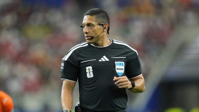 Un arbitru din Venezuela va arbitra finala mică a Campionatului Mondial