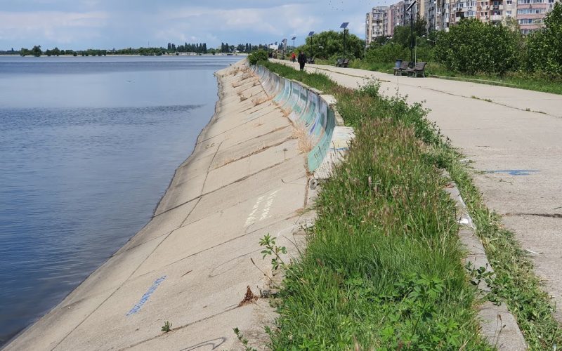 Lacul morii, comoara în paragină