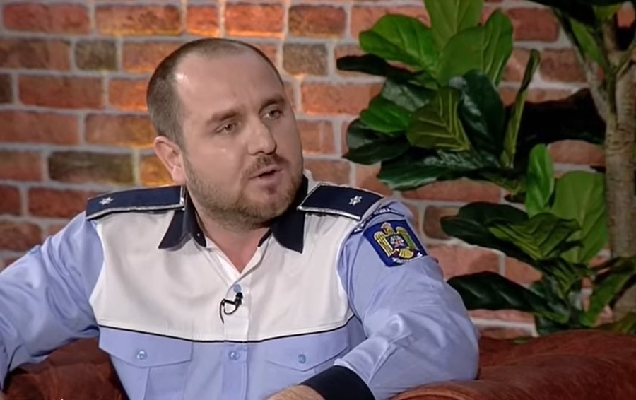 Povestea lui Tavi Perţea, poliţistul devenit viral