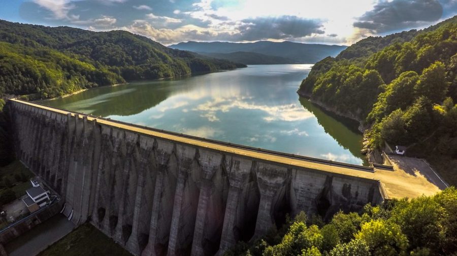 Luptă acerbă între Braşov, Iaşi şi Târgovişte cu 7 zile înainte de închiderea votuui pe www.destinatiaanului.ro