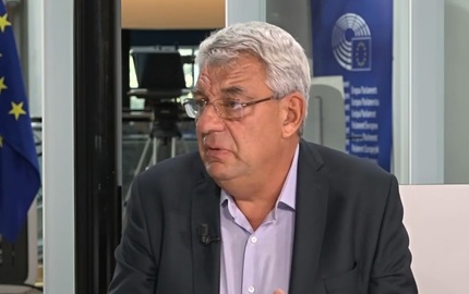 Mihai Tudose, la Insider Politic: Am împuşcat noi, poporul român, doi oameni în ziua de Crăciun fiindcă au ţinut poporul în frig şi foame, ca să o luăm de la capăt? 