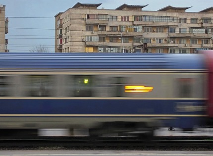 Trenul metropolitan, soluţia pentru aglomeraţia din Capitală