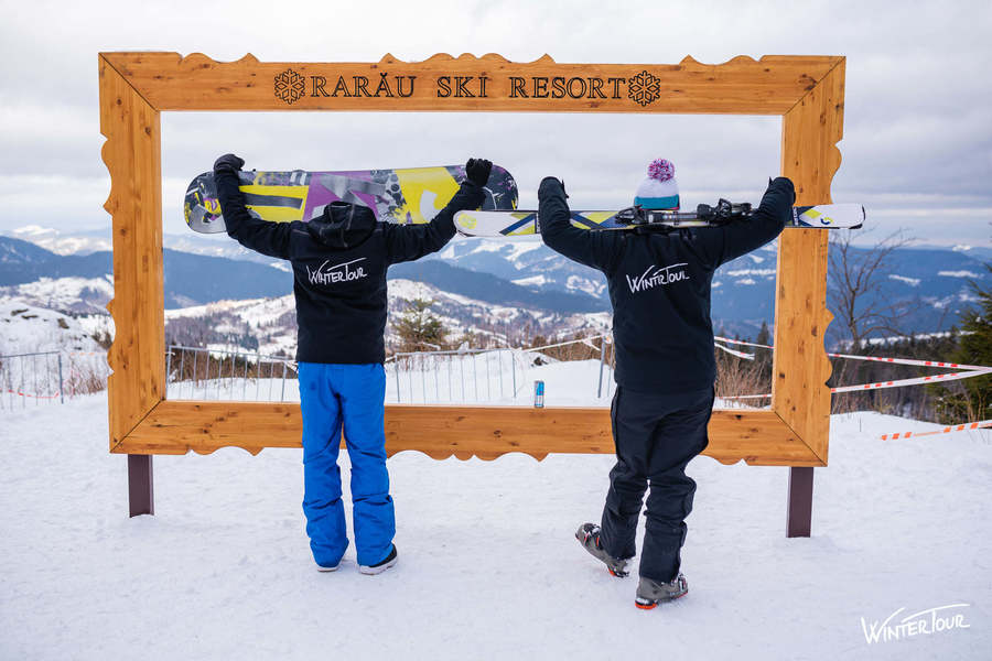 Winter Tour ajunge în Bucovina. Caravana distracţiei face atmosferă la Ski Resort Rarău
