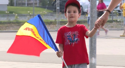 "Tricolorii", încurajaţi doar de copii la meciul cu Andorra