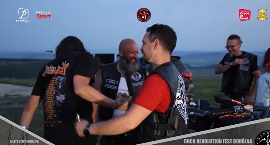 Rock Revolution Fest Bobâlna: Unde legenda prinde viaţă!